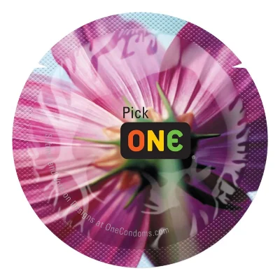 Презерватив ONE Color Sensations Pick ONE, 1 шт, фіолетовий, гладенький, зі змазкою