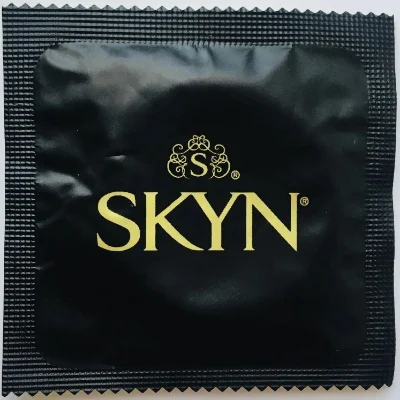 Безлатексный полиизопреновый презерватив SKYN Original (по 1 шт)