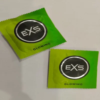 Презерватив EXS светится в темноте (по 1 шт)